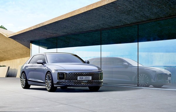 현대차는 지난달 중순 7세대 신형 그랜저를 내놨다. [사진=현대차]