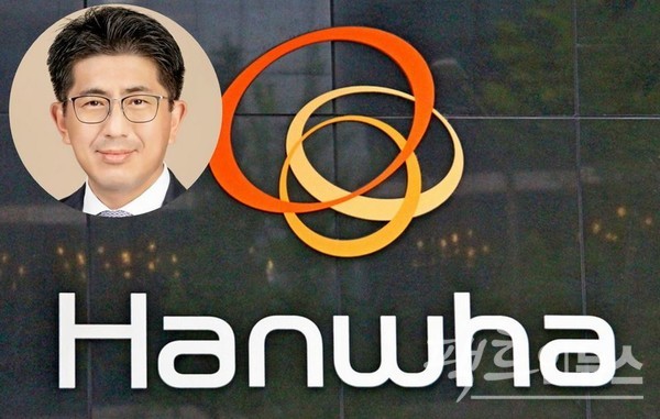 김승모 한화 건설부문 대표이사가 취임 첫해 사상 최고 수익을 내기 위해 팔을 걷었다. [사진=스페셜경제, 한화]