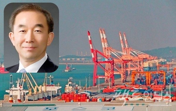 주현 산업연구원장이 신년사를 통해 우리가 대내외 악재에 시달리고 있지만, 정부와 기업, 국민이 한 마음으로 헤쳐나가면 우리 경제와 산업이 올해 더욱 성숙해질 것으로 기대했다. 평택항 전경. [사진=팩트인뉴스, 산업연구원]