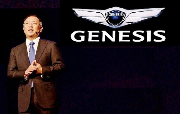 정의선 회장은 2015년 11월 자사의 고급브랜드로 제네시스를 선정하면서 고급화 전략에 시동을 걸었다. [사진=현대차]