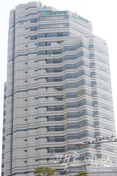 서울 강남 DB 사옥. [사진=팩트인뉴스]