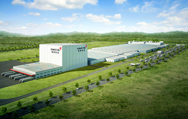 중국 더블스타는 금호타이어의 중국 공장 3곳을 노리고 금호타이어를 인수했다. 금호타이어는 현재 중국에 장춘공장, 난징공장, 텐진공장과 함께 홍콩법인 등을 운영하고 있다. 금호타이어 난징 공장. [사진=금호타이어]