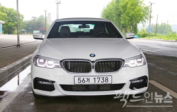 지난달 수입차 판매 1위인 BMW 320. [사진=팩트인뉴스]