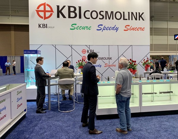 KBI코스모링크가 지난해 미국에서 열린 국제 송배전 전시회 참가했다. [사진=KBI그룹]