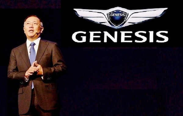 정의선 회장은 2015년 11월 자사의 고급 브랜드로 제네시스를 선보이면서 경영 전면에 나왔다. [사진=현대차]