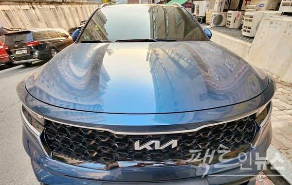 지난해 내수 1위를 기록한 기아차 쏘렌토는 지난달 6890대 판매에 그쳐 그랜저(1만916대)에 밀렸으며, 올해 3개월 연속 그랜저에 뒤졌다.. [사진=정수남 기자]