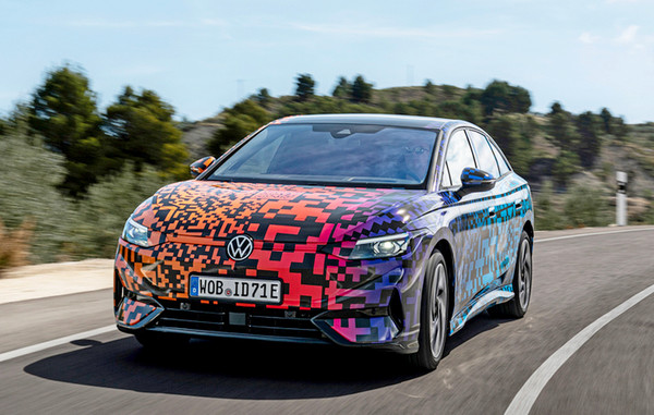 폭스바겐그룹코리아가 이르면 내년 상반기 ID.7을 들여와 판매를 늘린다. [사진=폭스바겐그룹코리아]