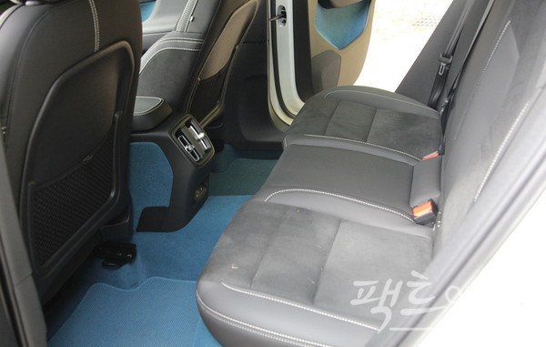 C40 리차지의 1열과 시트는 착좌감이 탁월하다. [사진=정수남 기자]