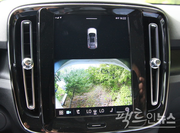 10.25인치 계기판, 11.3인치 모니터 등은 시인성이 우수해 안전 운전에 큰 도움이 된다. [사진=정수남 기자]