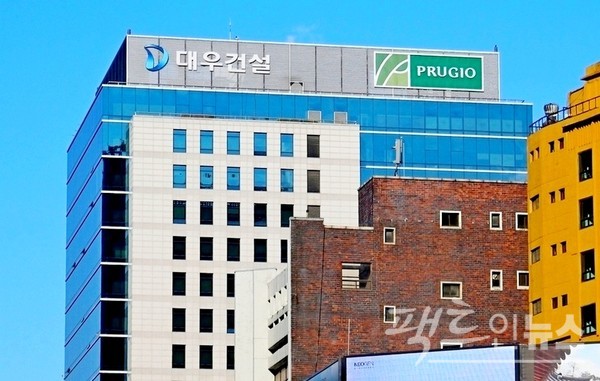 정창선 회장이 2021년 말 대우건설 인수 후 대우건설의 독자경영을 보장하면서, 대우건설이 지난해 실적 개선에 성공했다. [사진=정수남 기자]