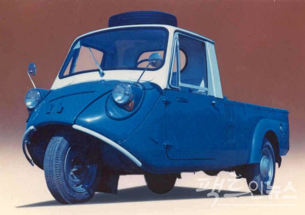 1960년대와 1970년대 국내 공도를 주름잡은 기아차 기아 T-360. [사진=정수남 기자]