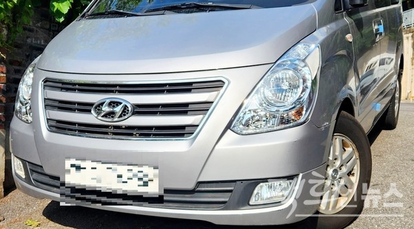 극중 형사가 대거 등장하면서, 현대차 스타렉스도 화면을 가득 메운다. [사진=정수남 기자]