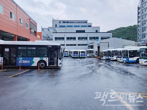 경기 성남 상대원 차고지 전기차 충전소. [사진=정수남 기자]