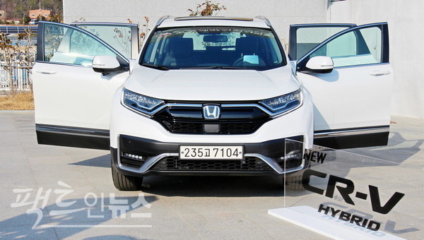 2021년 초 한국에 들어온 CR-V 하이브리드는 그동안 혼다코리아의 판매를 주도했다. CR-V 하이브리드가 땅끝 마을인 전남 해남을 찾았다.  [사진=정수남 기자]