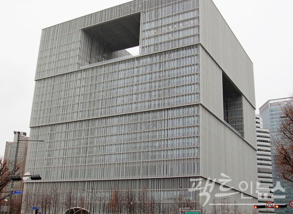 아모레퍼시픽 서울 용산 사옥. [사진=정수남 기자]