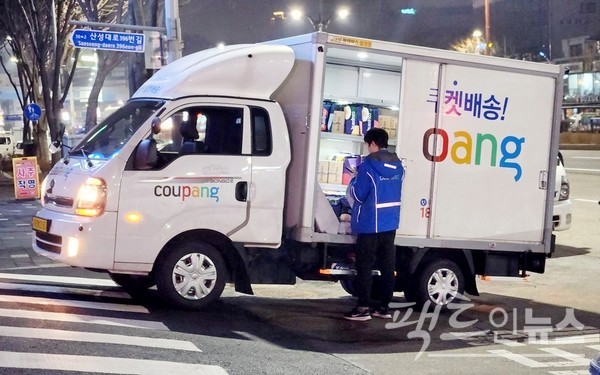 업계 1위 쿠팡은 로켓배송을 통해 급성장했다. [사진=정수남 기자]