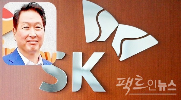 재계 2위 SK(회장 최대원)가 주력인 SK이노베이션(대표이사 부회장 김준)의 약화로 지난해 적자를 냈지만, 주주 이익 극대화를 위해 팔을 걷었다. 적자에도 불구하고 이익잉여금을 통해 배당하는 것이다. [사진=스페셜경제, SK]