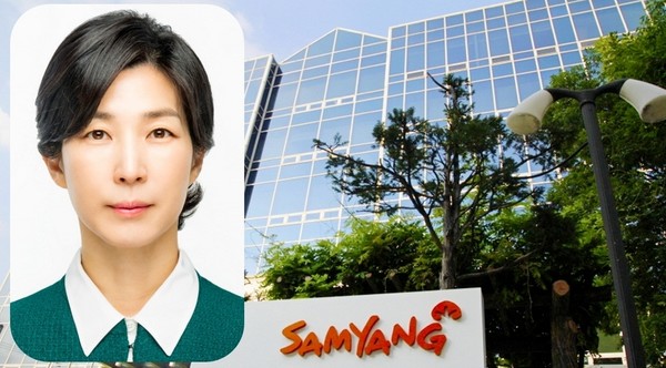 김정수 삼양식품 대표이사 부회장이 지난해 사상 처음으로 매출 1조원 이상을 달성했다. 2021년 대표이사로 경영 전면에 나선지 2년 만이다. [사진=삼양식품]