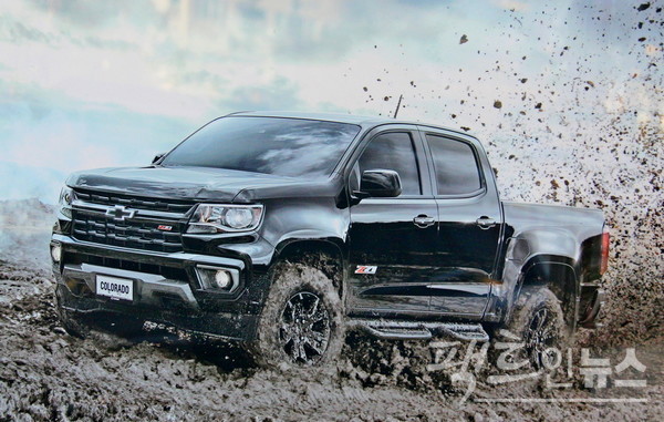 한국사업장이 쌍용차의 픽업트럭 코란도스포츠 칸이 인기를 끌자 들여온 GM 콜로라도. [사진=스페셜경제]