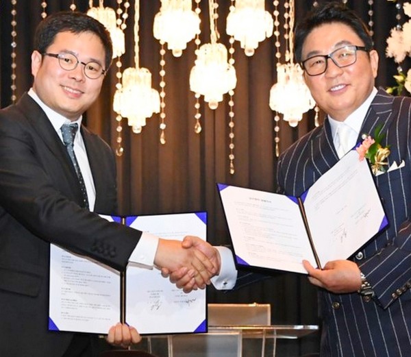 케이스타푸드타운(대표 김진석)과 플랫폼 폴리트립스(대표 최종걸)가 업무협약(MOU)을 체결하고, 제주 크루즈 관광 활성화에 나선다.케이스타푸드타운(대표 김진석)과 플랫폼 폴리트립스(대표 최종걸)가 업무협약(MOU)을 체결하고, 제주 크루즈 관광 활성화에 나선다.