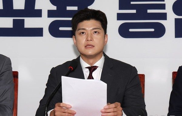 김용태 국민의힘 비상대책위원장이 19일 오전 서울 여의도 국회에서 열린 '비리백화점 이재명 정부 인사청문회 대책회의'에서 발언하고 있다. [사진=뉴시스]