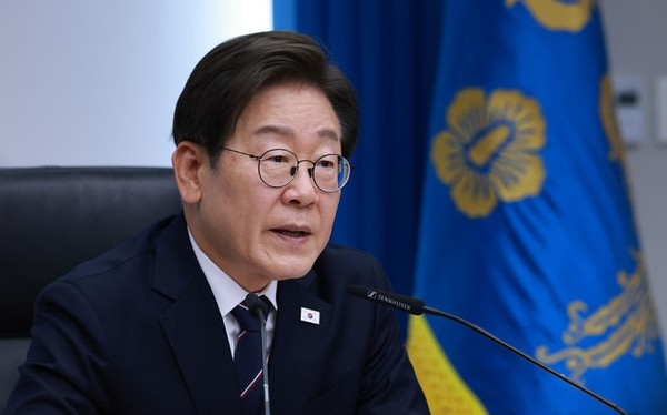 이재명 대통령이 23일 서울 용산구 대통령실 청사에서 열린 제1차 수석보좌관회의에서 발언하고 있다.[사진=뉴시스]