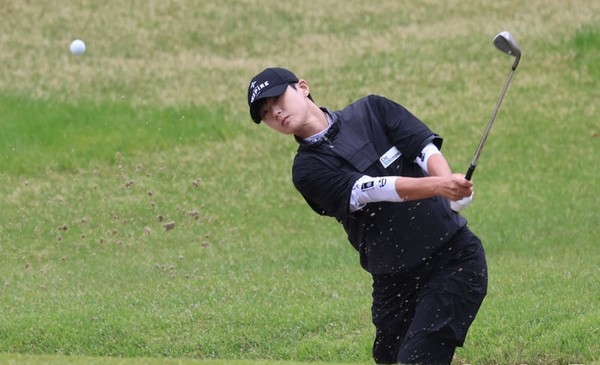 아람코 코리아 챔피언십 1라운드 경기가 열린 9일 경기도 고양시 뉴코리아 컨트리클럽 3번홀에서 박성현이 벙커샷을 하고 있다. 2025.05.09.  [사진=뉴시스]