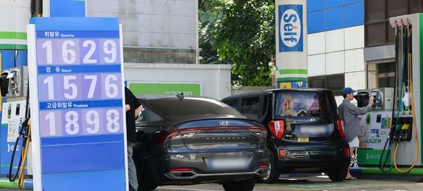 서울 시내 한 주유소에서 유가정보가 표시되어 있다. [사진=뉴시스]