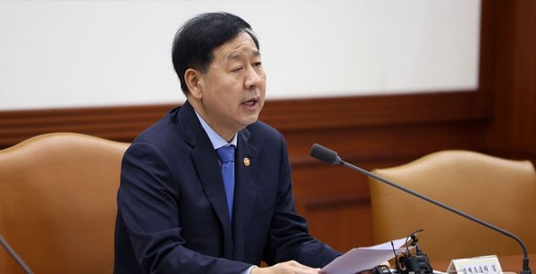 구윤철 부총리 겸 재정경제부 장관이 26일 서울 종로구 정부서울청사에서 열린 민생물가 특별관리 관계장관 TF에서 모두발언을 하고 있다. [사진=뉴시스]